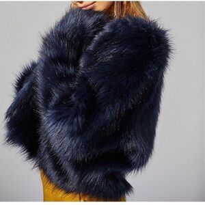 Free People Frankie fur teal blue faux jacket. Size small.